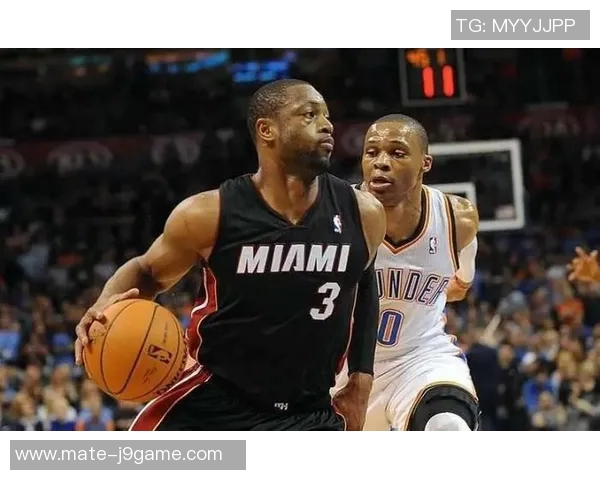 韦德与维斯布鲁克的巅峰对决谁能在历史舞台上更胜一筹